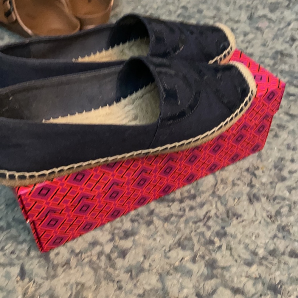 Tory Burch flat espadrilles - Picture 3 of 3